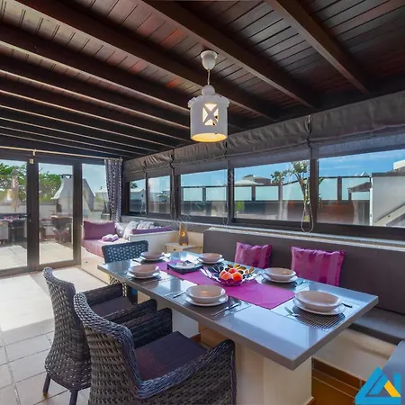 Casa Bonita - Lh144 By Now Ltd